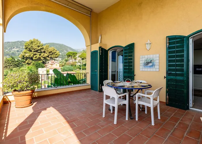 Apartment Loggia Sul Mare By Interhome